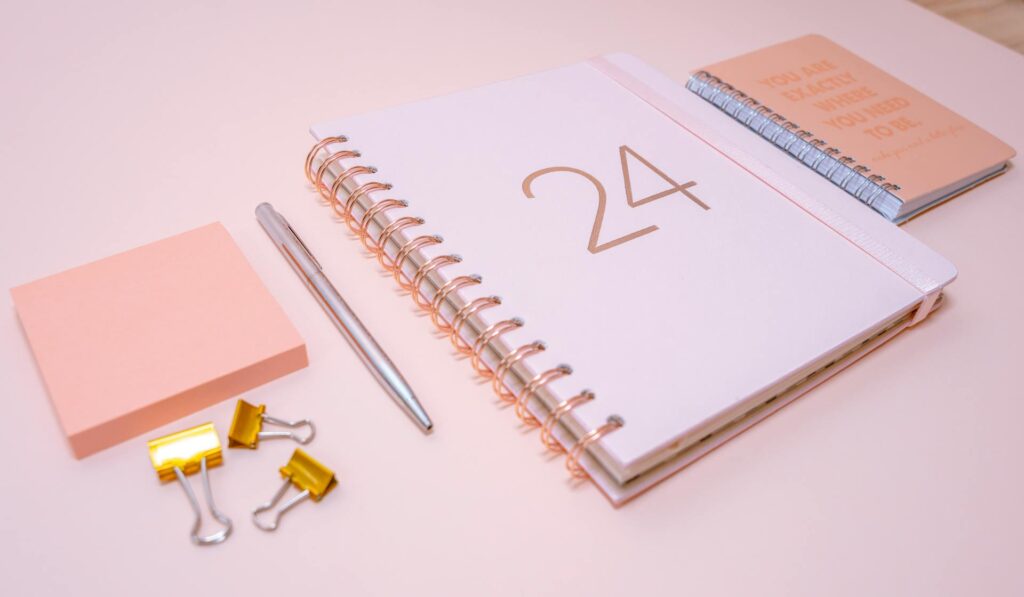 Perfect diary for journaling for your mothers.